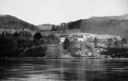 Rhein 1960 - Vom Rhein aus gesehen, Steiner Stich mit den ersten Häusern von Stein