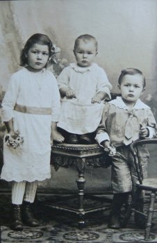 Kinder um 1900