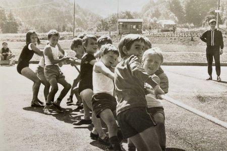 1971 Der Sporttag am Samstag, 3. Juli - Seilziehen