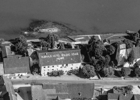 1949 - 5. September - Anflug von Süden 3 - Beschriftung Hotel Sonne aus dem 2. Weltkrieg - Werner Friedli