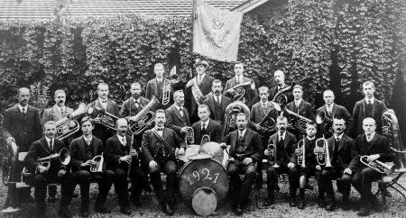 Musikgesellschaft 1921 - bei einem Festanlass