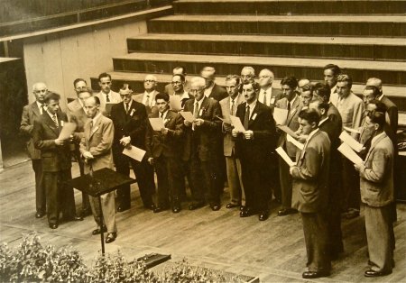 Männerchor 1953 - Bei einem Chorwettbewerb