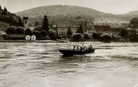 Rhein 1951 - Mumpf mit Rheinfähre vom deutschen Ufer aus - © Archiv Karl Braun